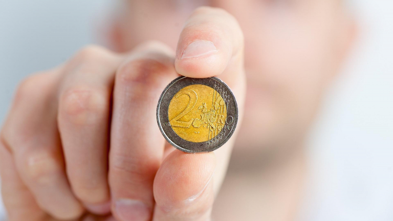 Pourquoi Cette Pièce De 2 Euros En Vaut 400