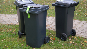 Illustration : "L'arnaque aux poubelles arrive en France, ne vous laissez pas avoir"