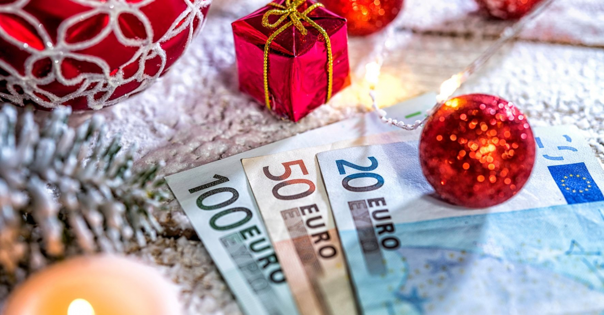 Prime de Noël 2022 : date, montant, et comment la percevoir