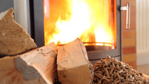 Illustration : "Chauffage au bois : prenez garde, l'UFC-Que Choisir met en garde sur le volume des stères"