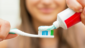 Illustration : "Hygiène : le meilleur dentifrice coûte moins de 3 € selon 60 millions de consommateurs"