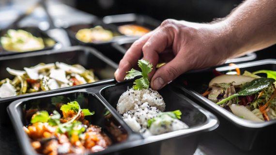 Illustration : D&eacute;couvrez le batch cooking : la tendance qui vous fera &eacute;conomiser temps et argent