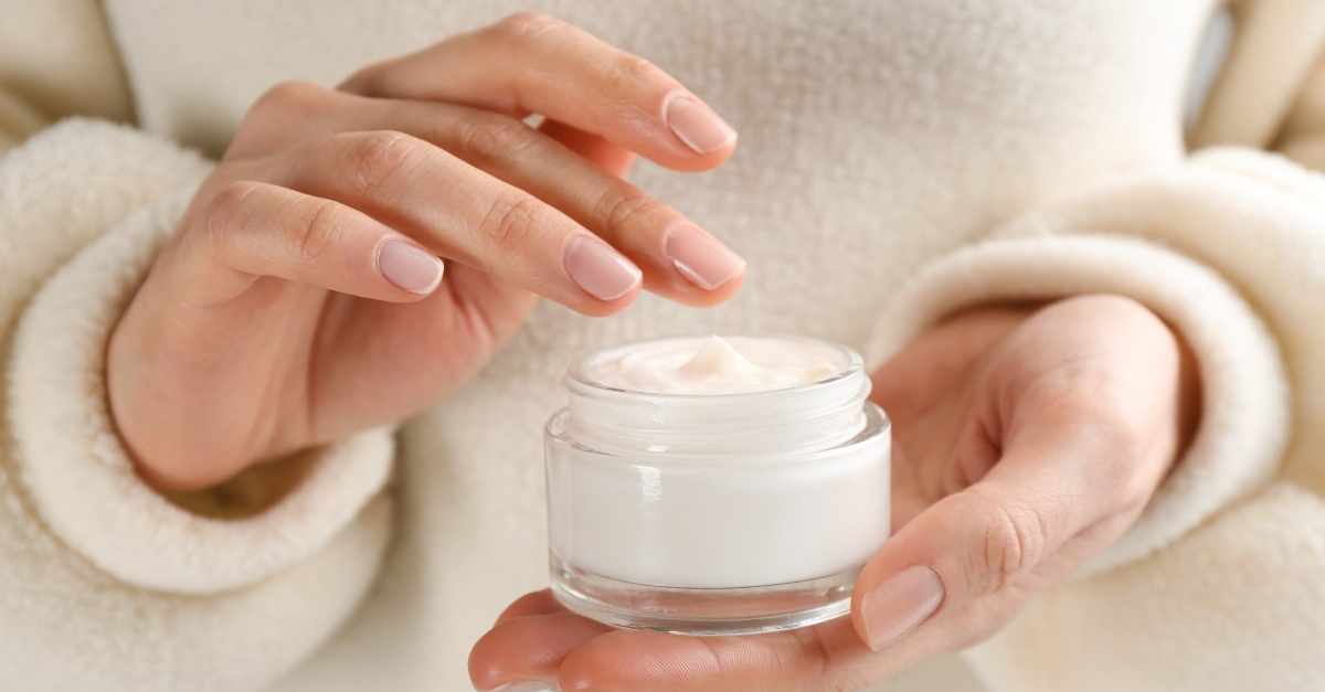 Découvrez la meilleure crème hydratante notée 100/100 par l’application Yuka