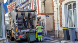 Illustration : "Taxe sur les ordures ménagères : une hausse significative à prévoir pour de nombreuses villes françaises"