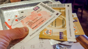 Illustration : "Fin des tickets restaurant en papier : voici les changements pour les salariés et restaurateurs"