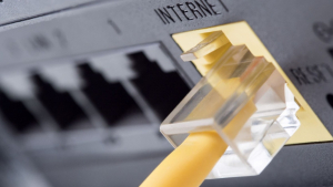 Illustration : "Internet : voici les Français éligibles à l'aide de 600 € pour passer à une connexion très haut débit"