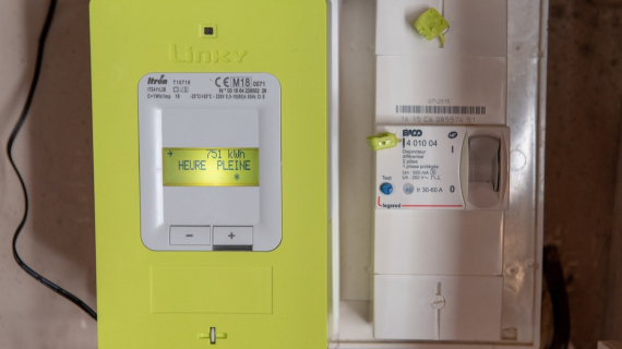 Illustration : Compteur Linky : voici ce qu'il faut faire s'il clignote en orange ou en rouge