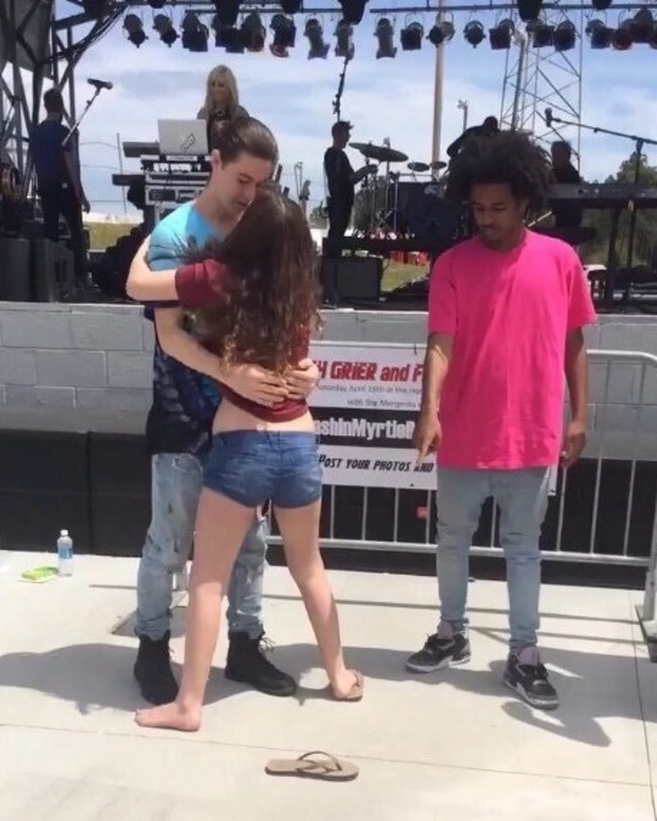 Illustration de l'article : Ces 22 photos de personnes pas forcément les plus chanceuses