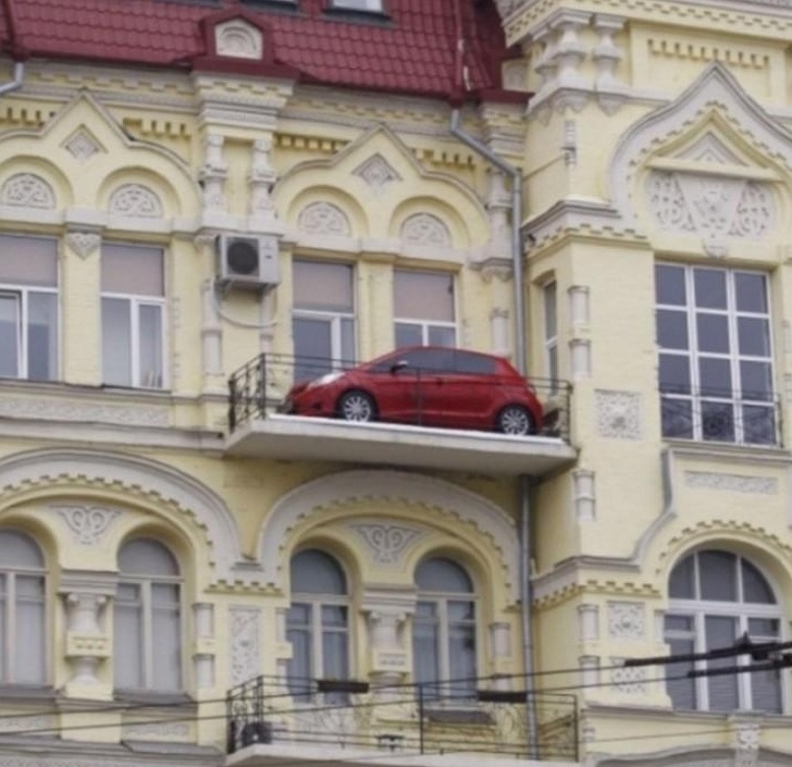 Illustration de l'article : Ces 16 situations qui montrent que parfois le monde ne tourne pas rond