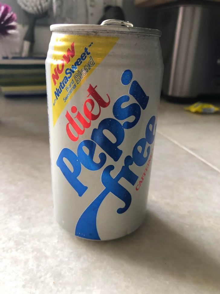 Illustration de l'article : Ces 16 photos d'objets anciens retrouv&eacute;s par les nouveaux locataires 