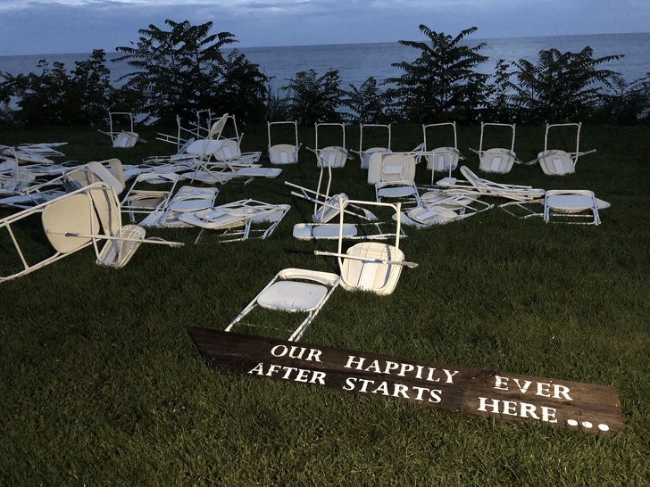 Illustration de l'article : Ces 23 photos originales de mariage pas comme les autres