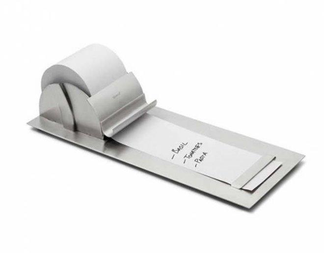 Illustration de l'article : Les 20 accessoires à posséder pour se faciliter la vie au bureau