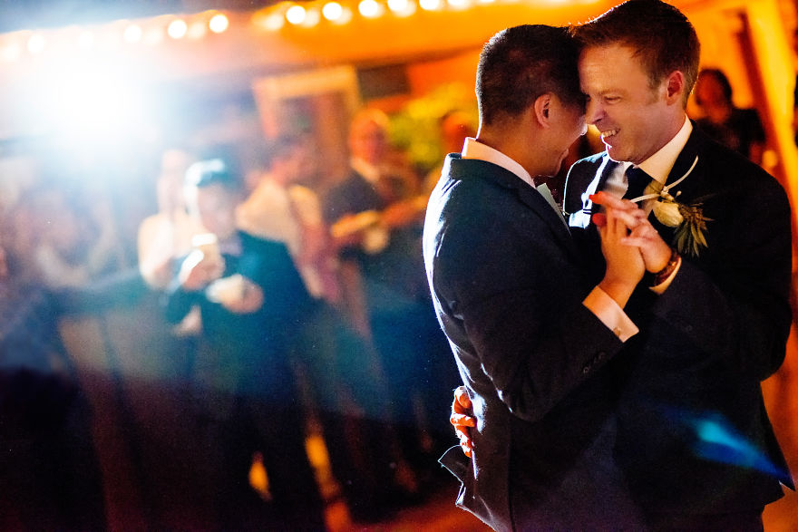 Illustration de l'article : L'amour n'a aucune frontière et ces 120 photos de mariage homosexuels donnent simplement envie de s'aimer !