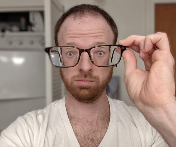 Illustration de l'article : Ces 15 photos de couples qui mettent l'humour au cœur de leur relation