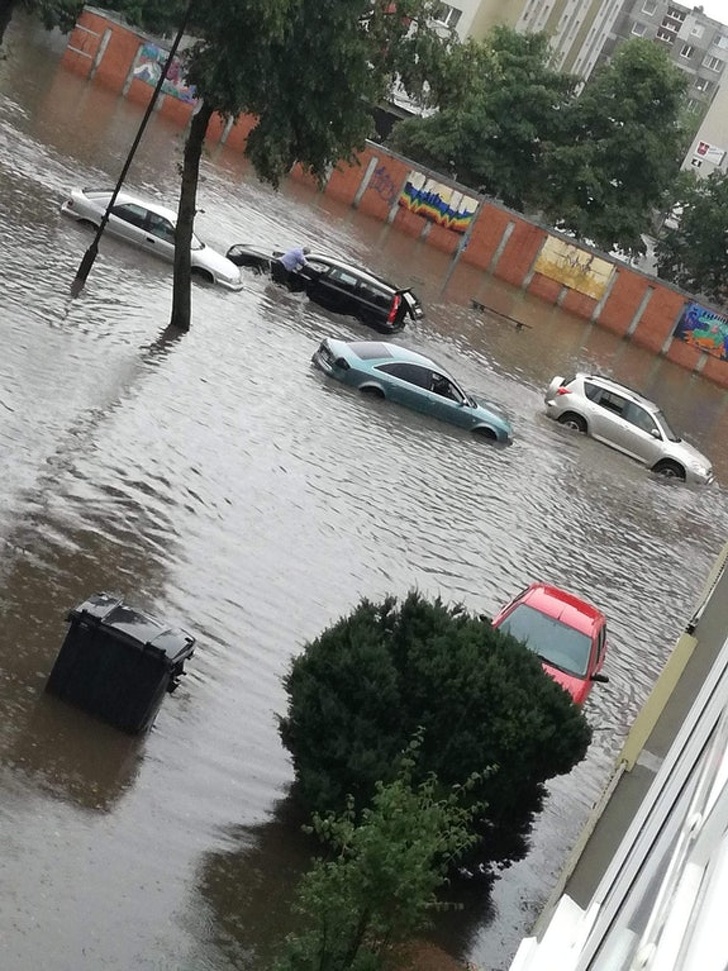 Illustration de l'article : Ces 25 personnes qui ont vécu une journée plutôt difficile