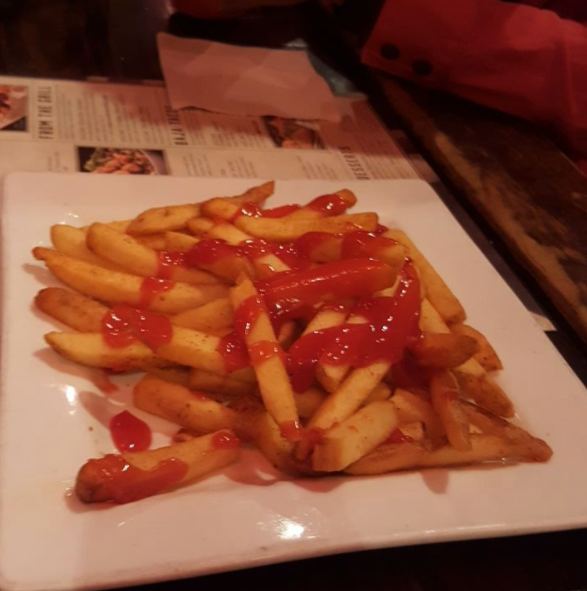 Illustration de l'article : 17 personnes qui abusent réellement avec le Ketchup