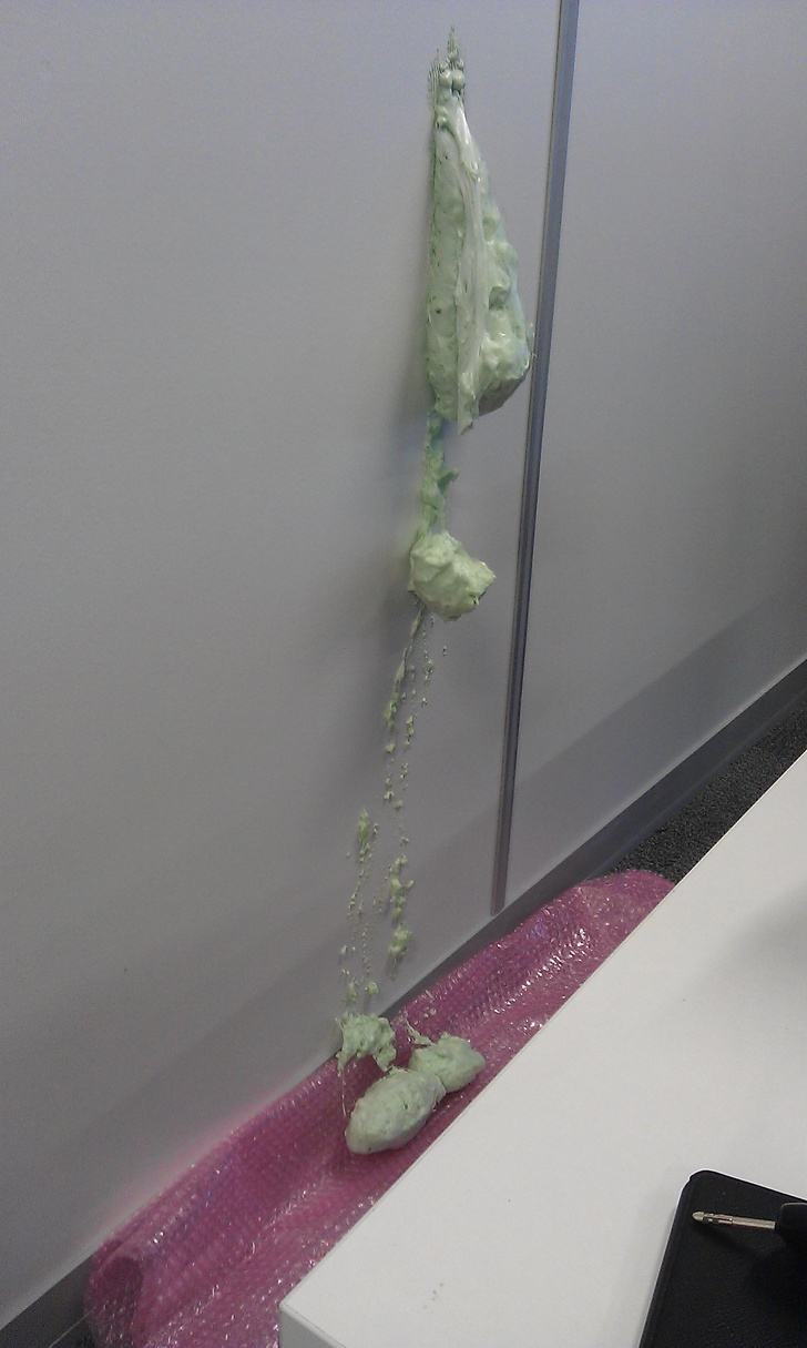 Illustration de l'article : Ces 28 photos de bricoleurs du dimanche qui ont tenté de réparer ou de construire quelque chose