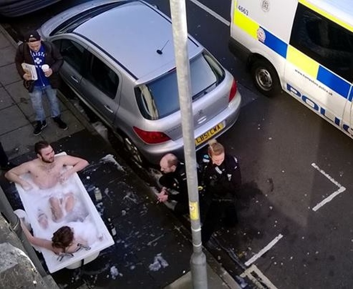 Illustration de l'article : Ces 21 personnes qui vivent selon leurs règles sans se soucier des autres