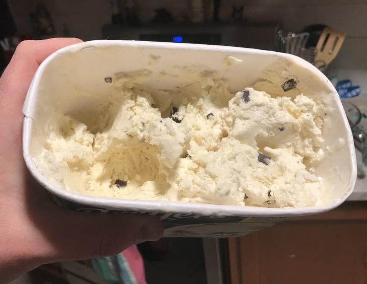 Illustration de l'article : Ces 24 photos de situations qui donnent la nausée