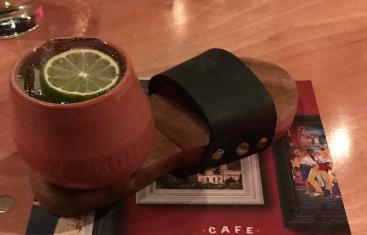 Illustration de l'article : Ces 17 personnes r&ecirc;vaient d'un repas savoureux... et ne l'ont jamais eu