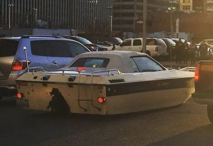 Illustration de l'article : Ces 27 photos de situations bizarres et sans explication