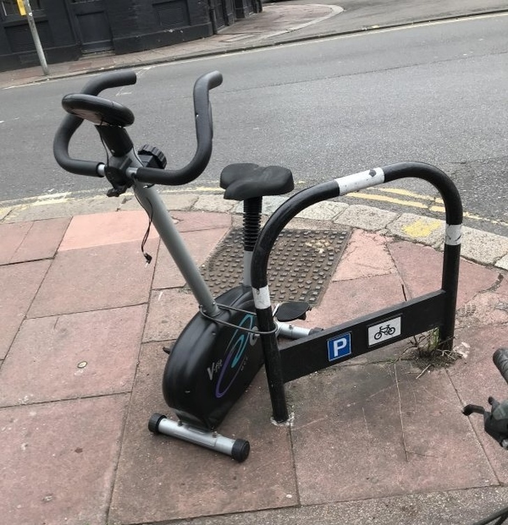 Illustration de l'article : Ces 20 personnes ont décidé de vivre selon leurs propres règles