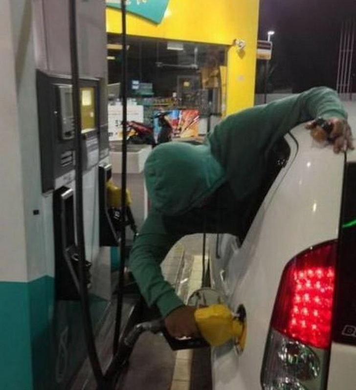 Illustration de l'article : Ces 21 personnes paresseuses rivalisent d'idées pour en faire le moins possible