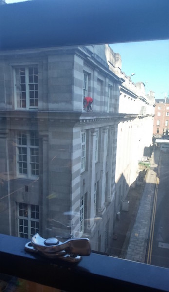 Illustration de l'article : 18 photos montrant combien les humains adorent la prise de risque