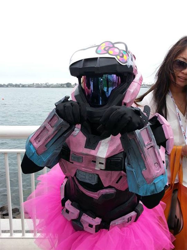 Illustration de l'article : Ces 20 personnes maîtrisent l’art du double cosplaying