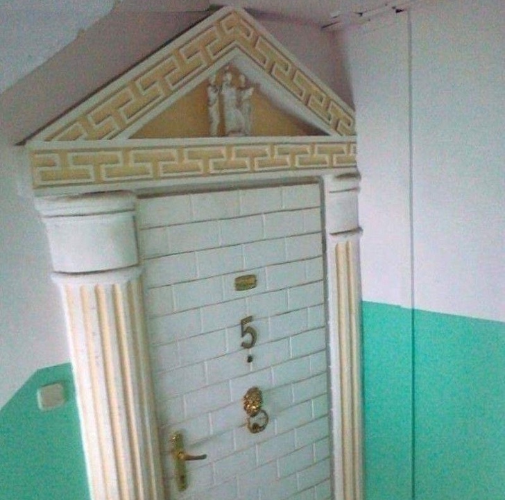 Illustration de l'article : Ces 21 photos qui montrent des rénovations loupées