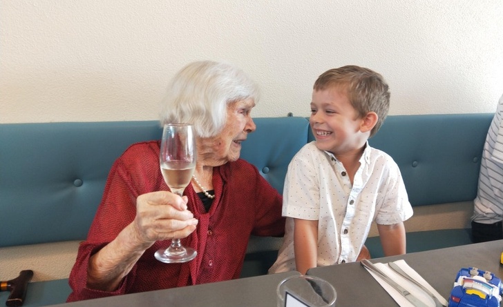 Illustration de l'article : Ces 18 photos qui représentent un souvenir émouvant vécu par ces personnes