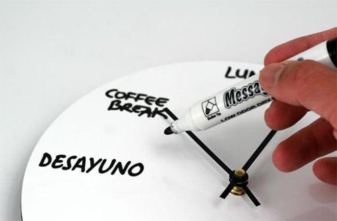 Illustration de l'article : Les 20 accessoires à posséder pour se faciliter la vie au bureau