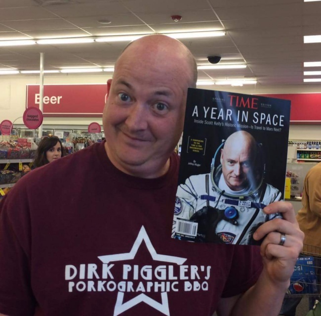 Illustration de l'article : Ces 25 personnes ont eu la chance de rencontrer leur sosie en vrai