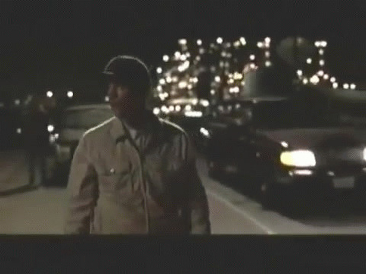 Illustration de l'article : Ces 17 scènes de films cultes qui ne devaient pas apparaître au montage