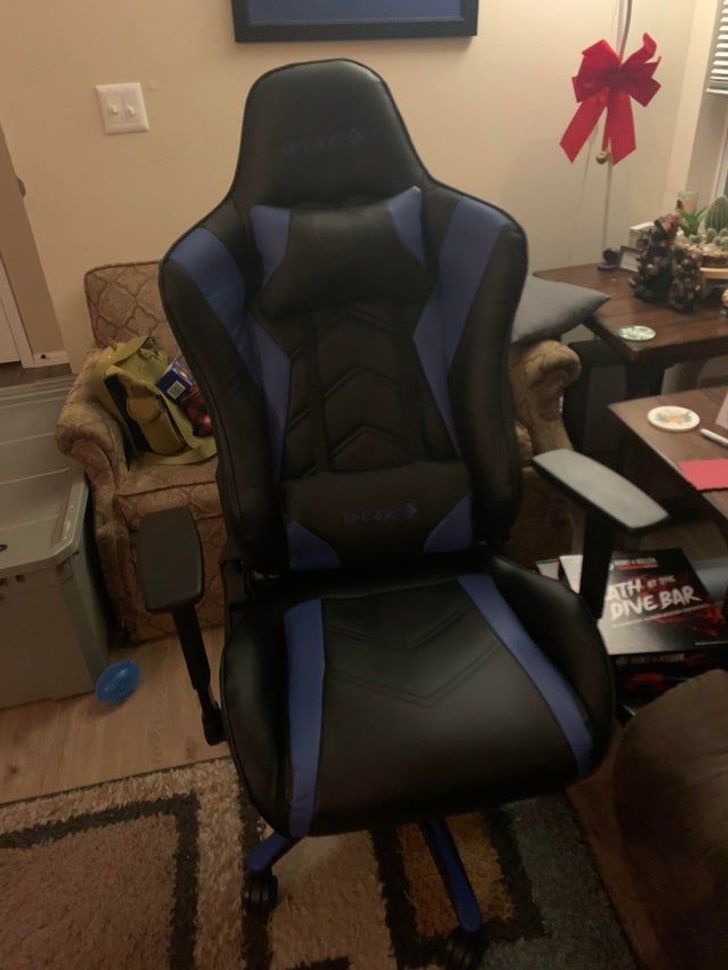 Illustration de l'article : Ces 20 photos d'objets de valeur jetés dans les ordures