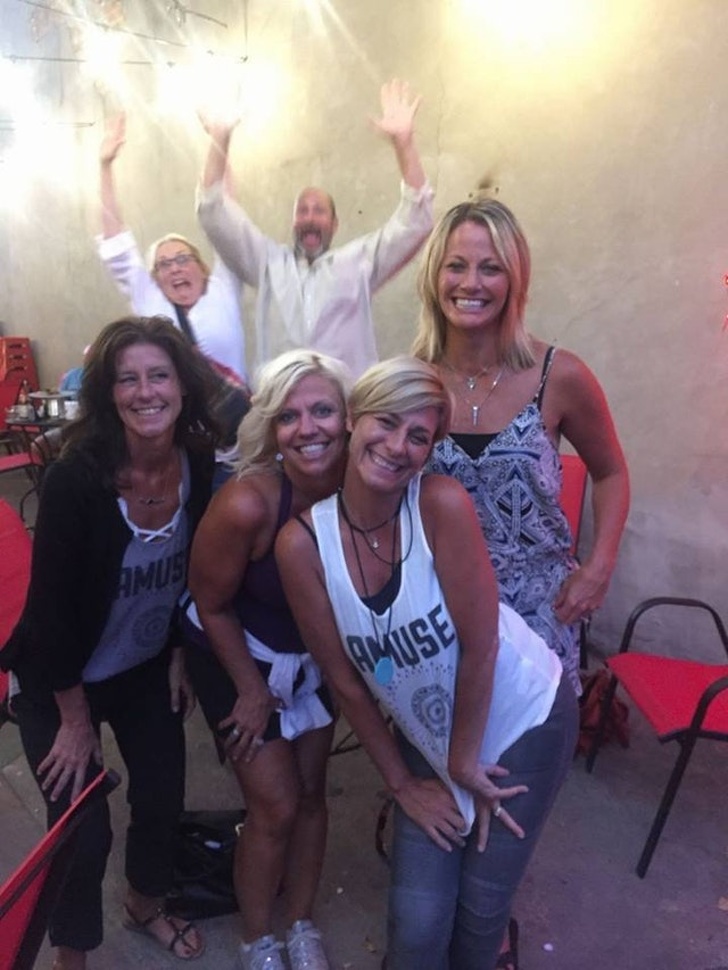 Illustration de l'article : Ces 18 photos où l’arrière-plan a concentré toute l'attention