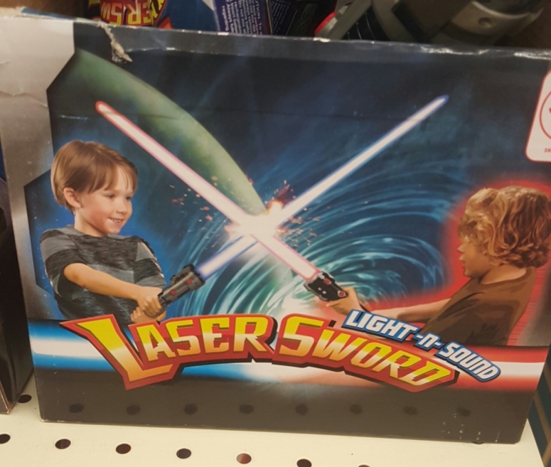 Illustration de l'article : 17 contrefaçons de jouets Star Wars qui vont rendre malades les fans de la saga