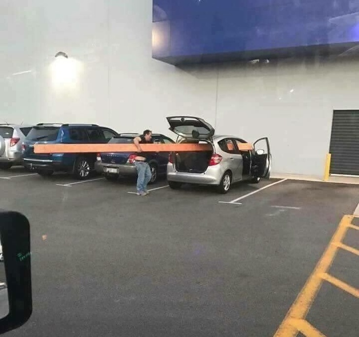 Illustration de l'article : Ces 18 photos de situations bizarres capturées par des internautes