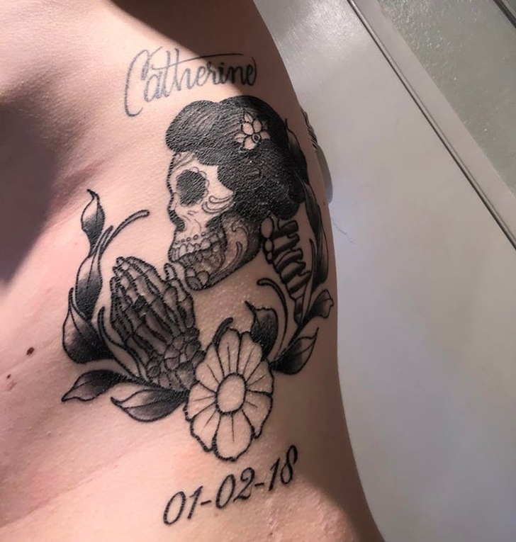 Illustration de l'article : Ces 15 personnes qui regrettent leur tatouage