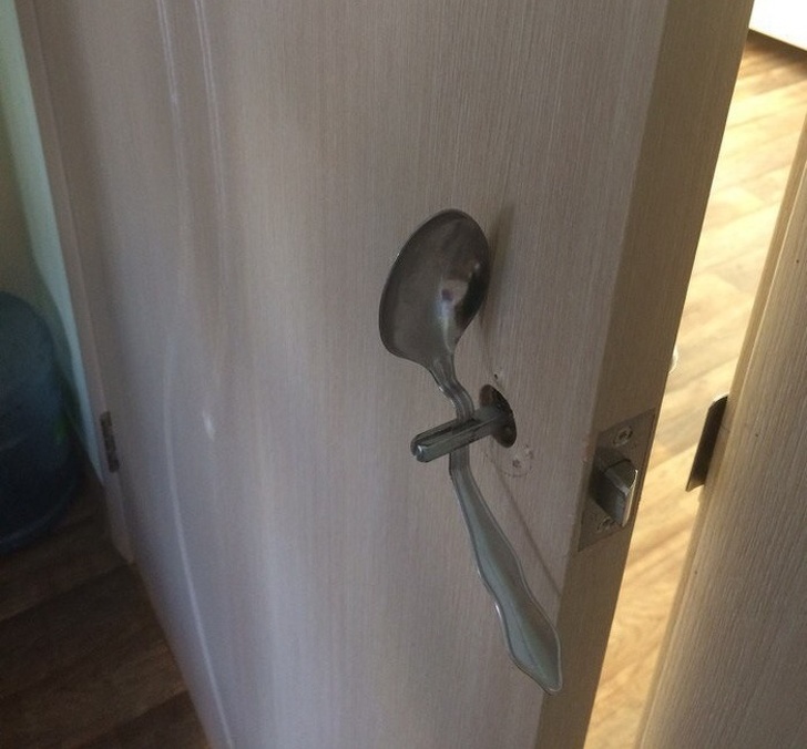 Illustration de l'article : Ces 25 photos de réparations et constructions loupées