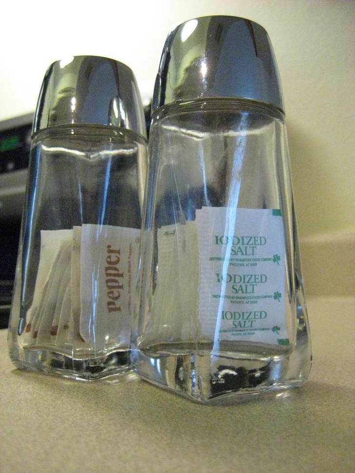 Illustration de l'article : Ces 21 photos de situations qui mettent mal à l'aise