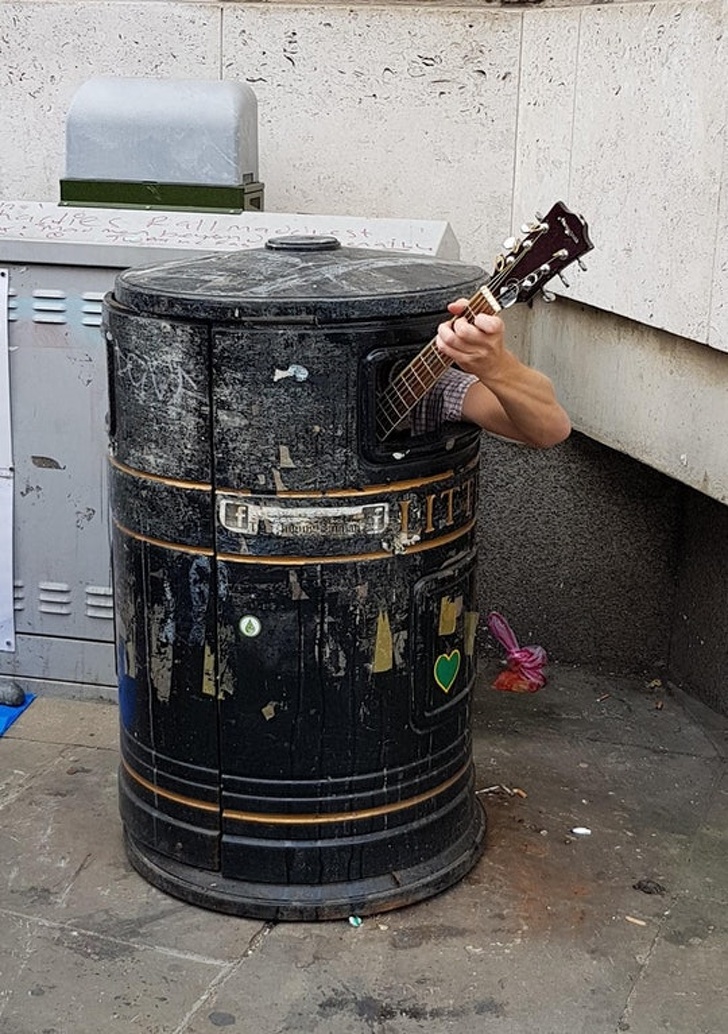 Illustration de l'article : Ces 30 personnes ont eu une soudaine envie de faire quelque chose de bête