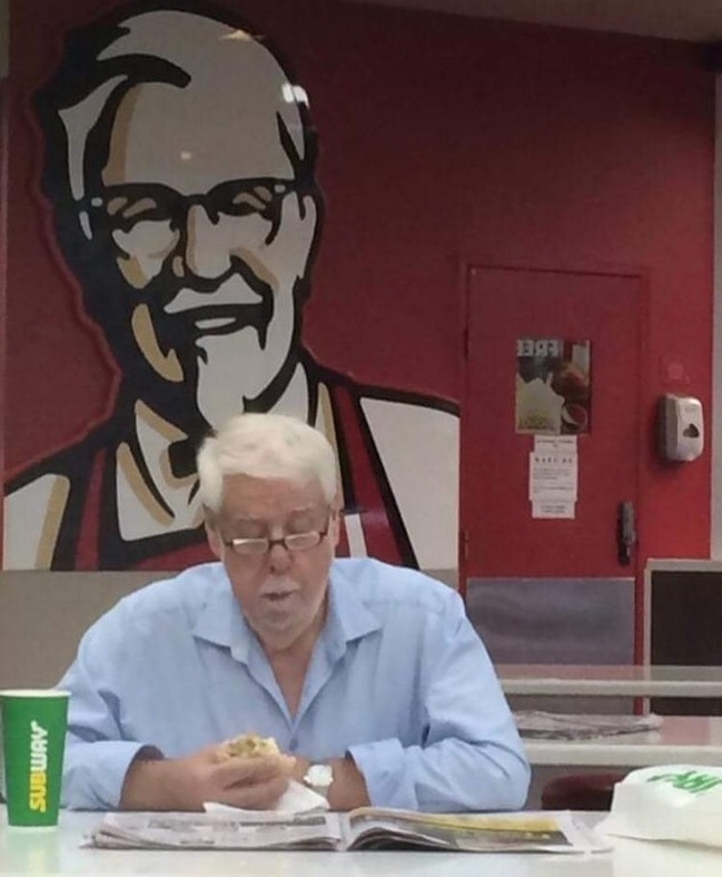 Illustration de l'article : Ces 24 personnes ont une ressemblance frappante avec un personnage connu