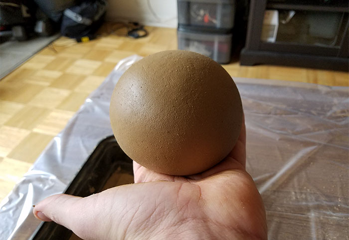 Illustration de l'article : La nouvelle mode chez les Japonais : le polissage de boules de terre