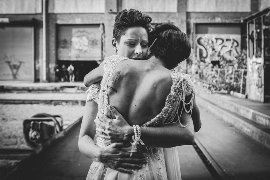 Illustration de l'article : L'amour n'a aucune frontière et ces 120 photos de mariage homosexuels donnent simplement envie de s'aimer !