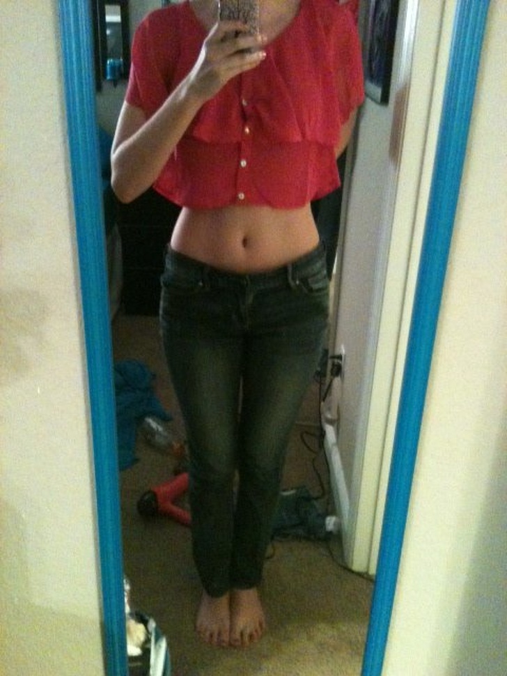 Illustration de l'article : Ces 20 photos qui montrent la difficult&eacute; parfois d'&ecirc;tre une personne de grande taille