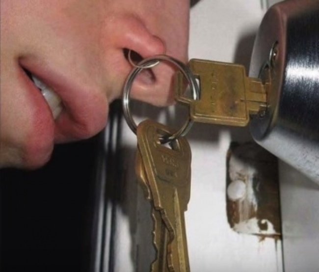 Illustration de l'article : 15 astuces trouvées sur internet et qui ne sont pas du tout bonnes à suivre