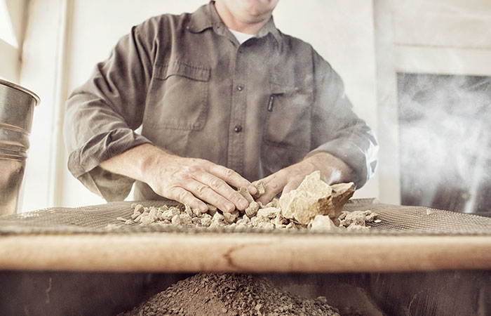 Illustration de l'article : La nouvelle mode chez les Japonais : le polissage de boules de terre