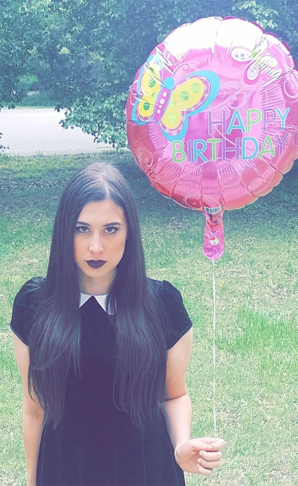 Illustration de l'article : Ces 20 parents qui ont du mal à voir grandir leurs enfants