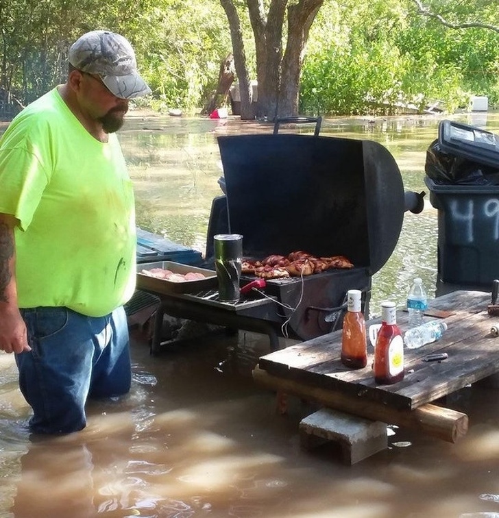 Illustration de l'article : Ces 18 photos de situations bizarres capturées par des internautes